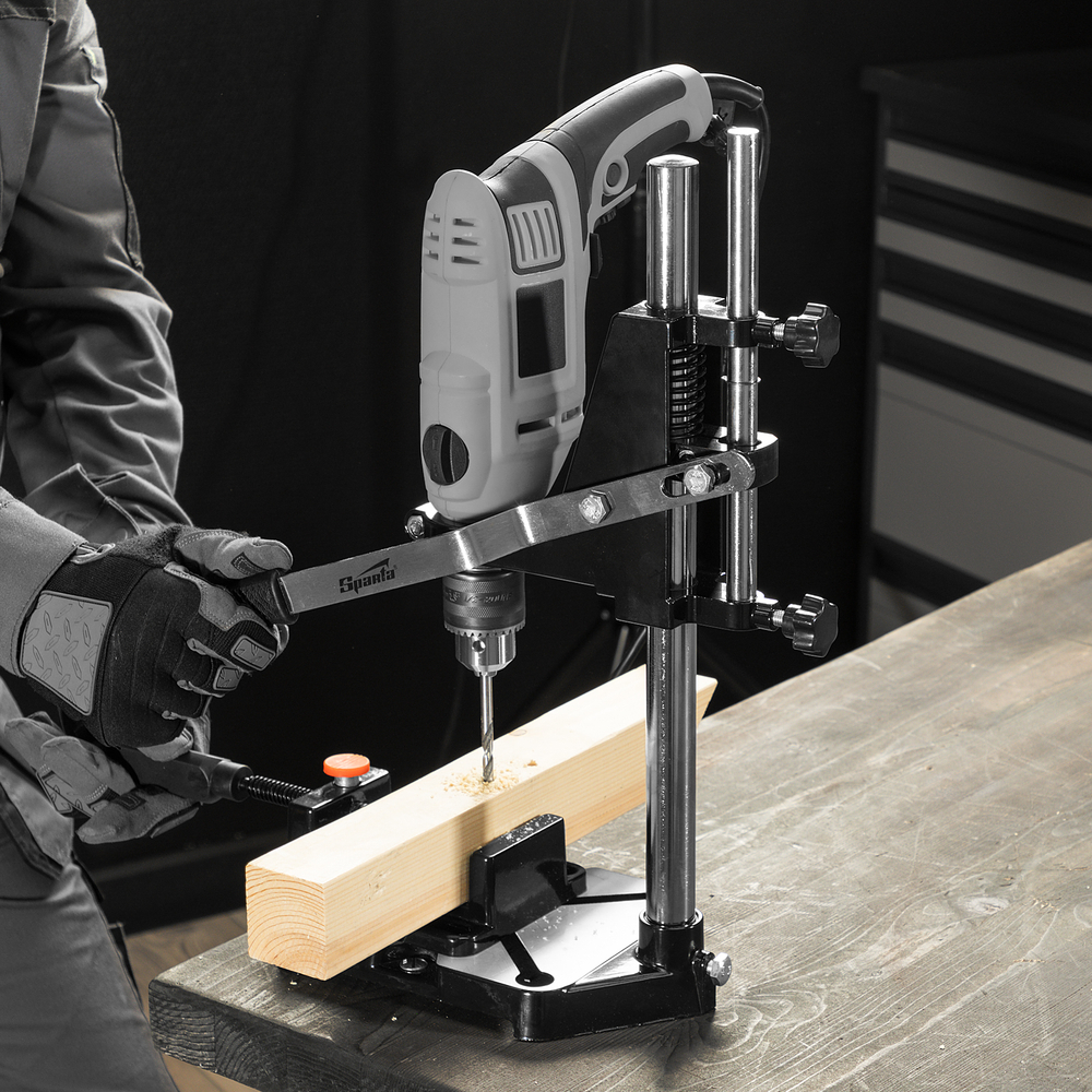 Станок для крепления дрели с тисками// Sparta