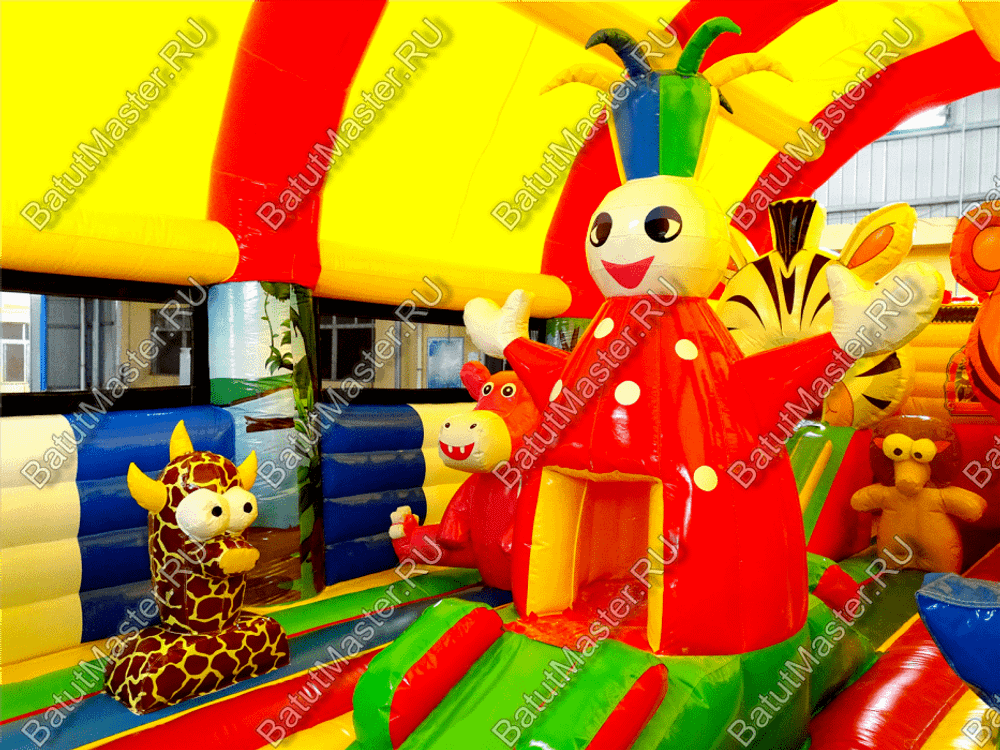 Надувной батут "Зверята с крышей 3" со скалодромом, 11*7*6 м