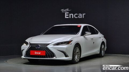 Lexus ES300h 7 Generation Executive (01.2022)