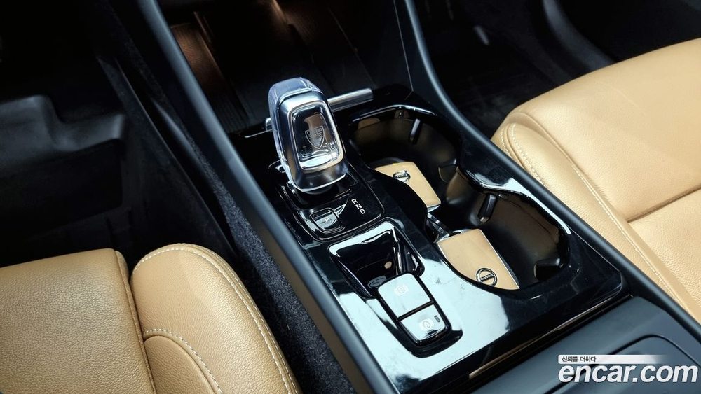 Volvo XC40 T4 Inscription (11.2019)