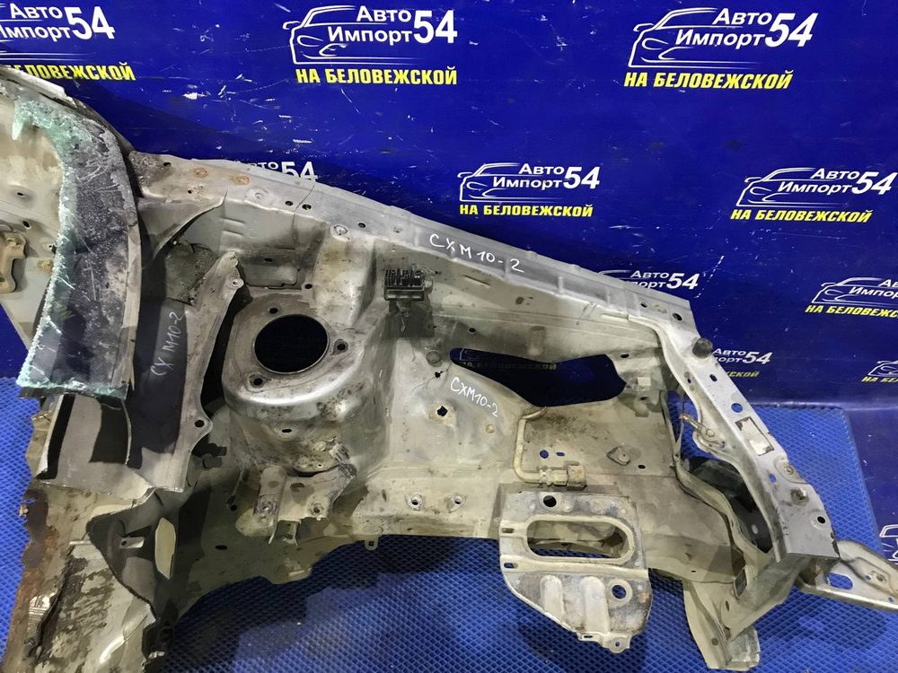 Лонжерон передний левый TOYOTA IPSUM 1997