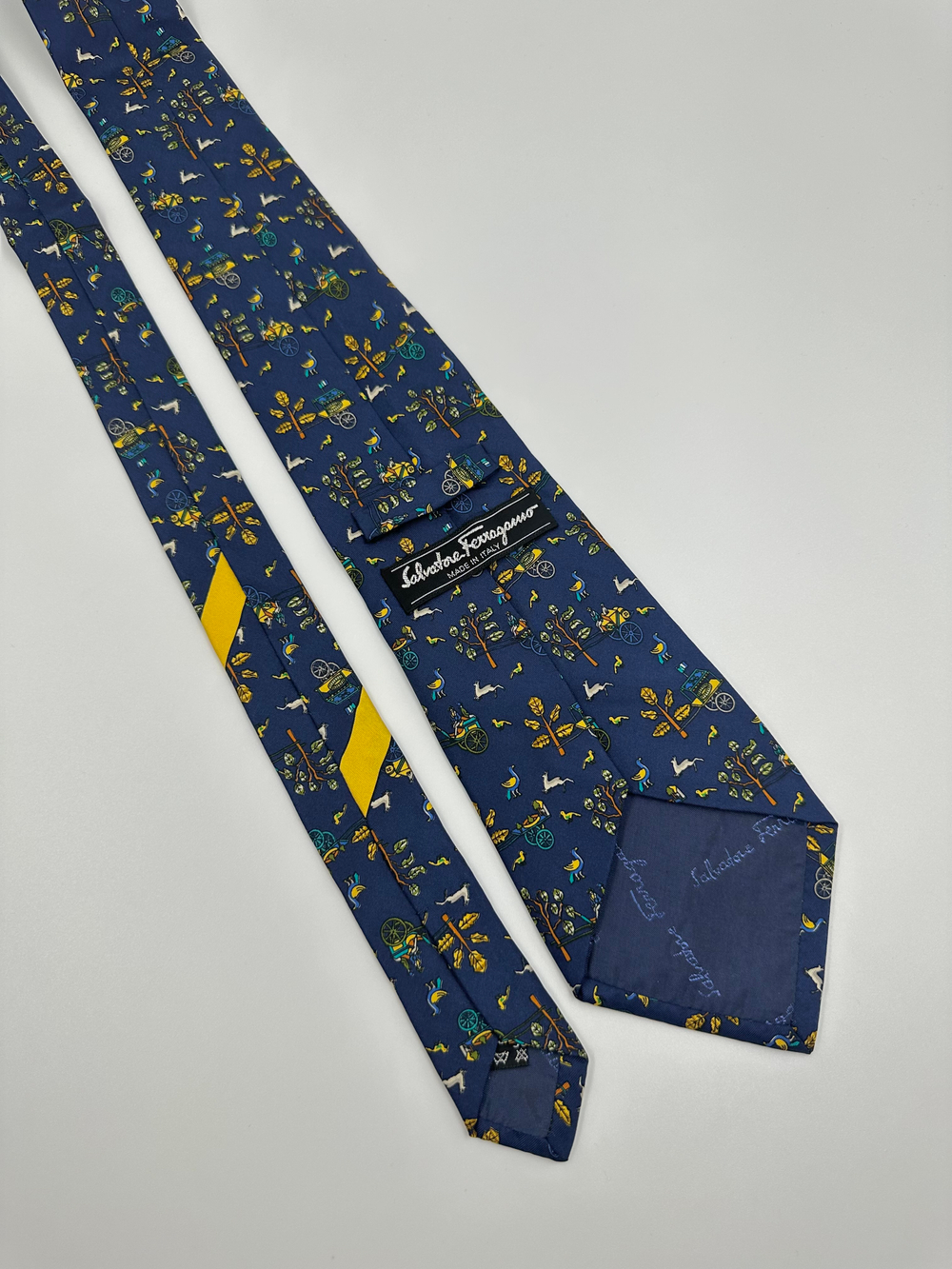 Галстук синий Salvatore Ferragamo