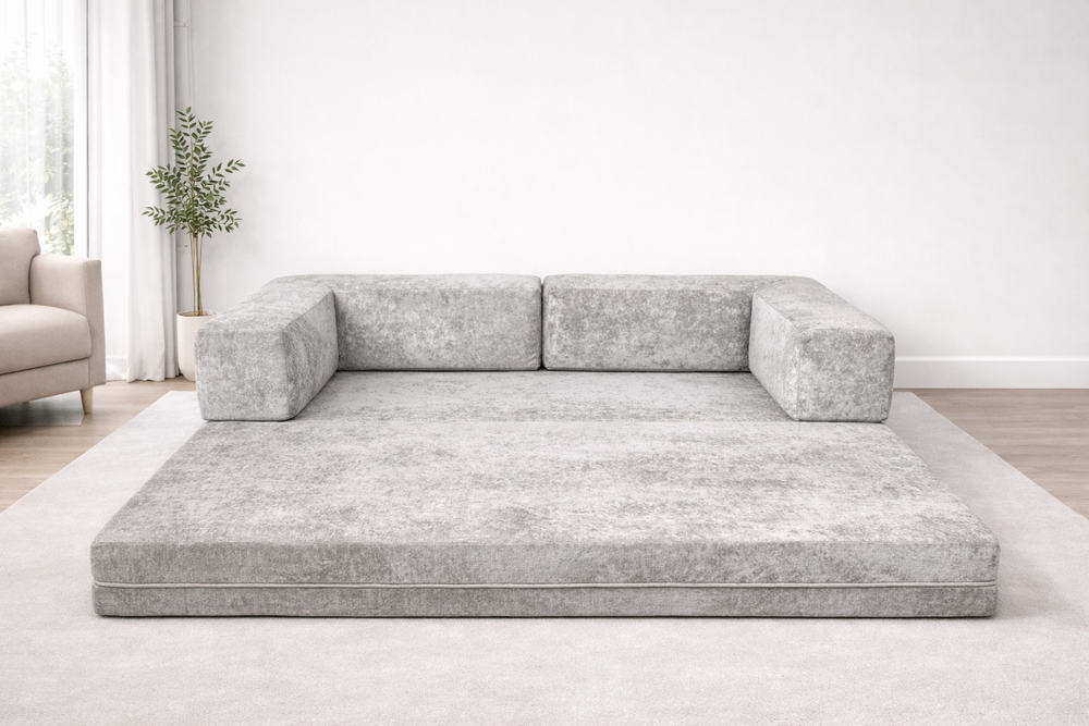 Диван бескаркасный светло-серый