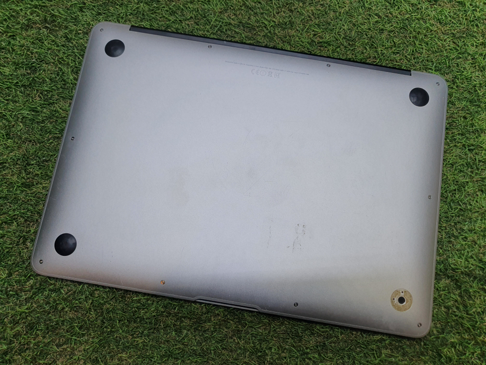 MacBook Air 13 2017 A1466 i5/8Gb