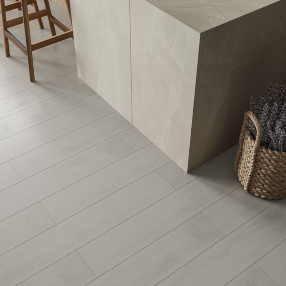 Ламинат Eversense Classic 8/34 Aqua Plus EL1054 Дуб Шерман белый