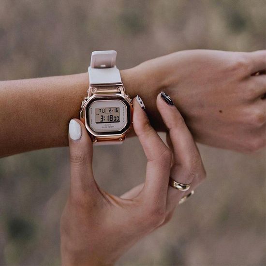 Женские часы Casio G-Shock GM-S5600PG-4E