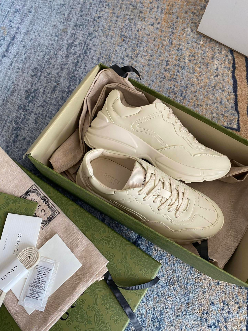 Gucci Rhyton Sneaker