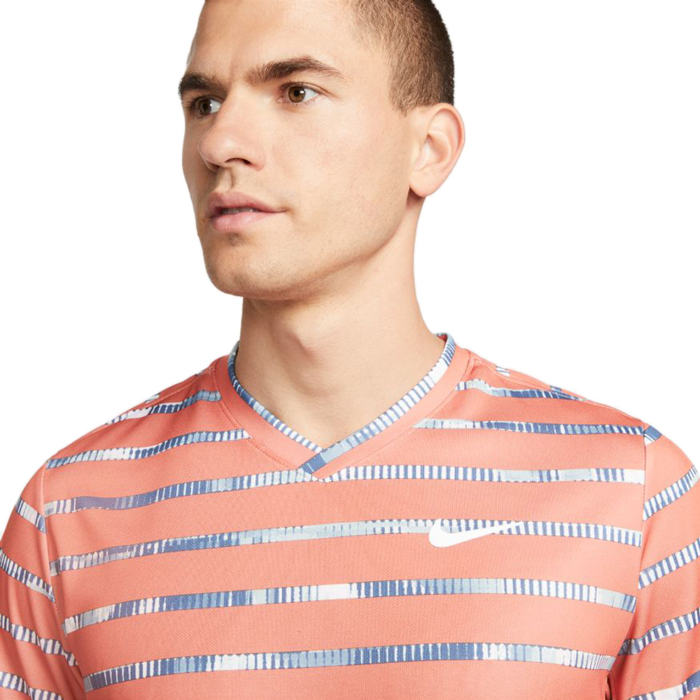 Мужская теннисная футболка Nike Court Dri-Fit Striped Victory Top M - madder root/white