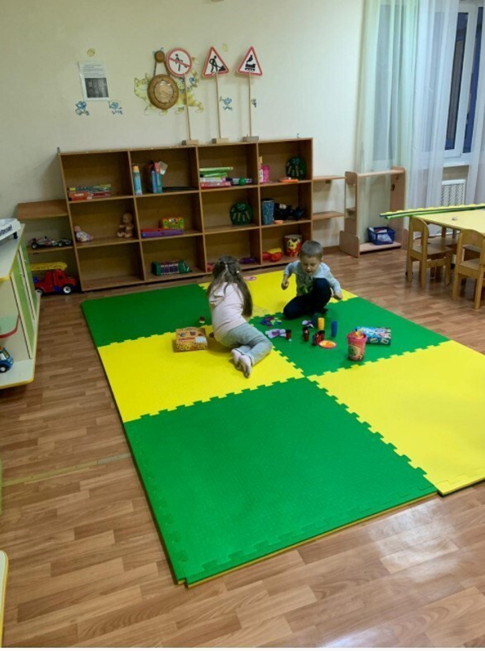 Модульное напольное покрытие ПВХ для детских игровых зон, 100х100х1,5 см