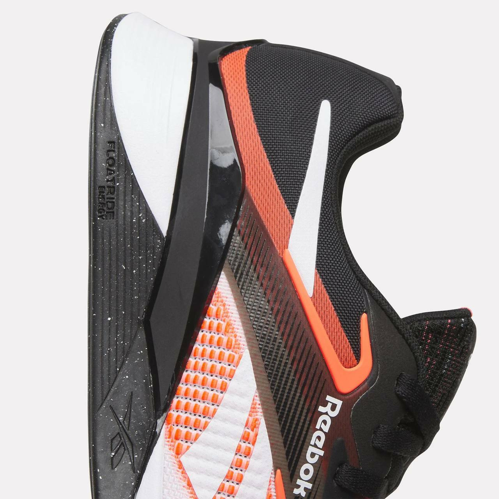 Кроссовки мужские Reebok Nano X4 (Черно-оранжевые)