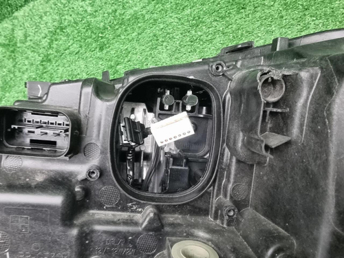 Фара правая BMW X3 G01 (2017-2021) Adaptive LED