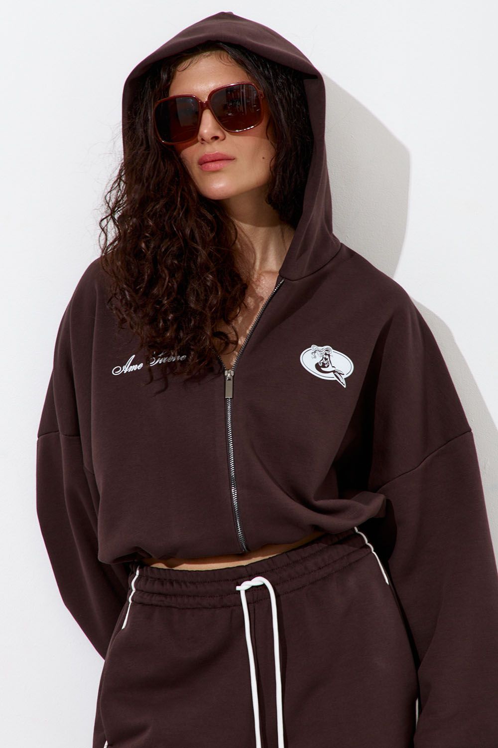 Худи укороченное "Âme Sirène" цвета шоколад