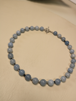 Чокер из аквамарина "Линия горизонта"