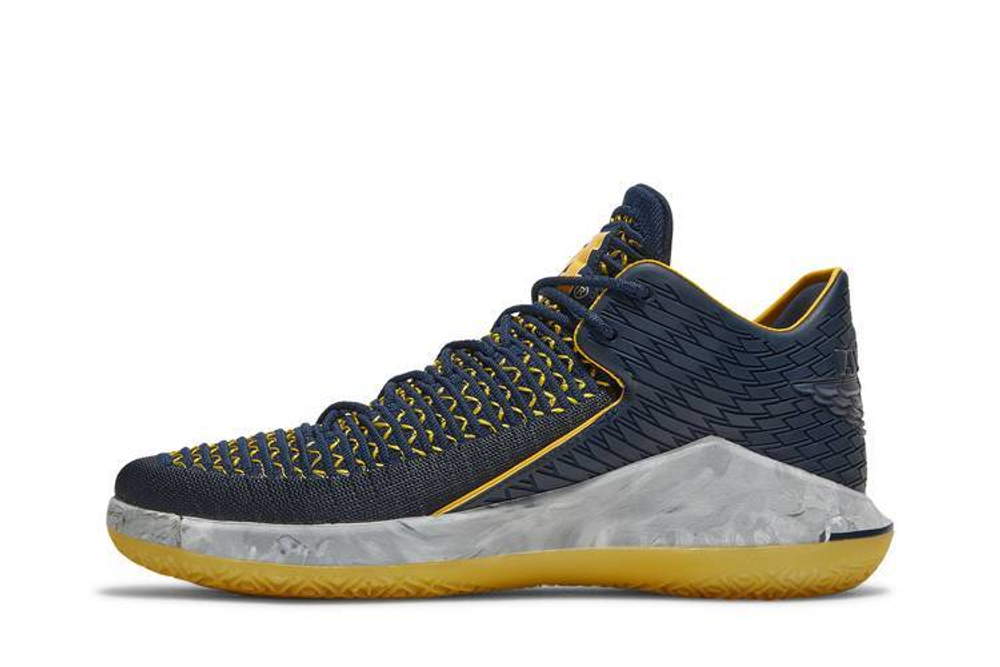 Кроссовки Jordan Air Jordan 32 Low "Michigan"