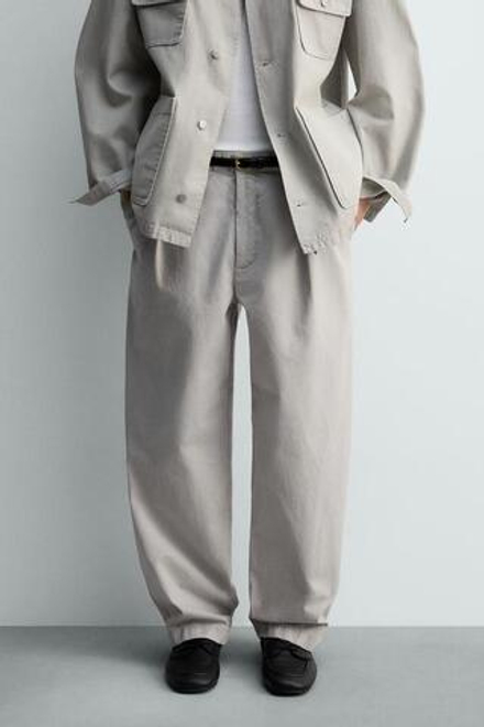 ZARA БРЮКИ RELAXED FIT СО СКЛАДКАМИ LIMITED EDITION, ЖЕМЧУЖНО-СЕРЫЙ