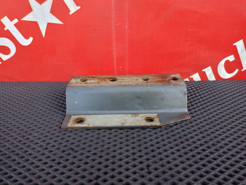 Кронштейн топливного бака