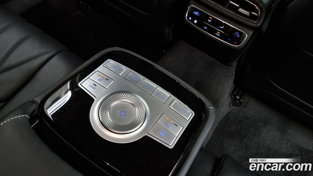 Genesis G80 (RG3) Бензин 2.5 Turbo 2WD (06.2020)