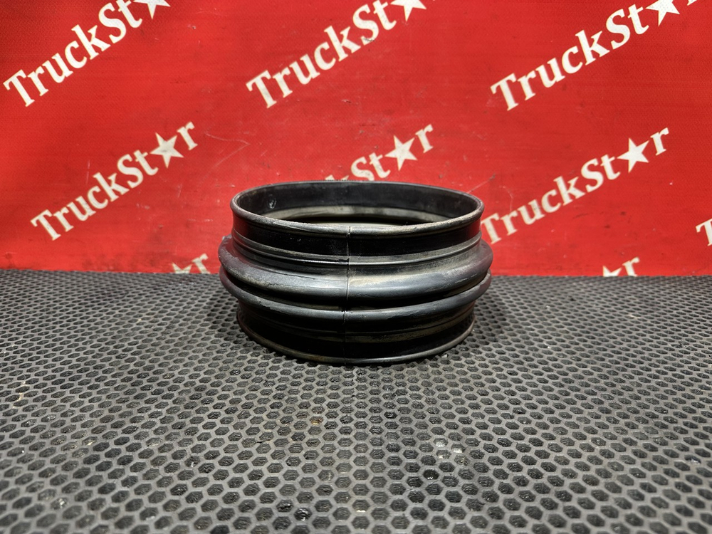 Патрубок воздухозаборника