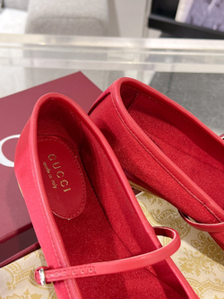 Gucci Flats (6 colors)