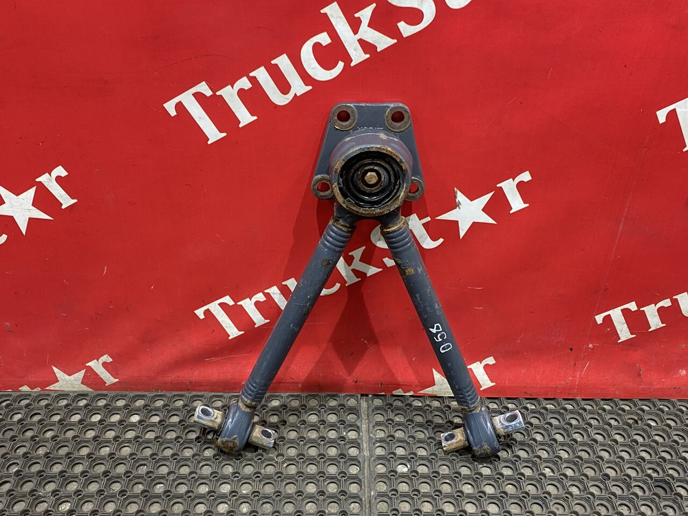 Тяга реактивная V-образная 2019г