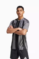 Футболка adidas Striped 24