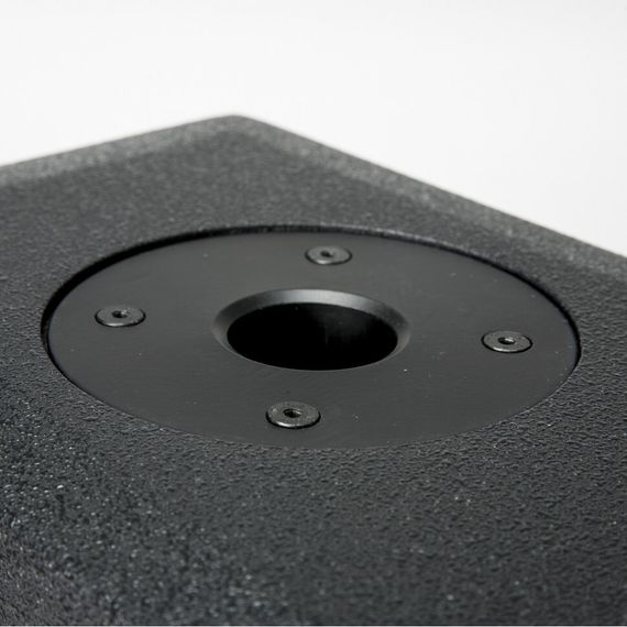 RCF NXL 24-A активная АС, 700Вт, динамик 6 дюймов