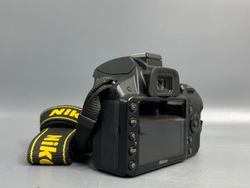 Nikon D3200 Kit + 18-55mm 5.000 кадров