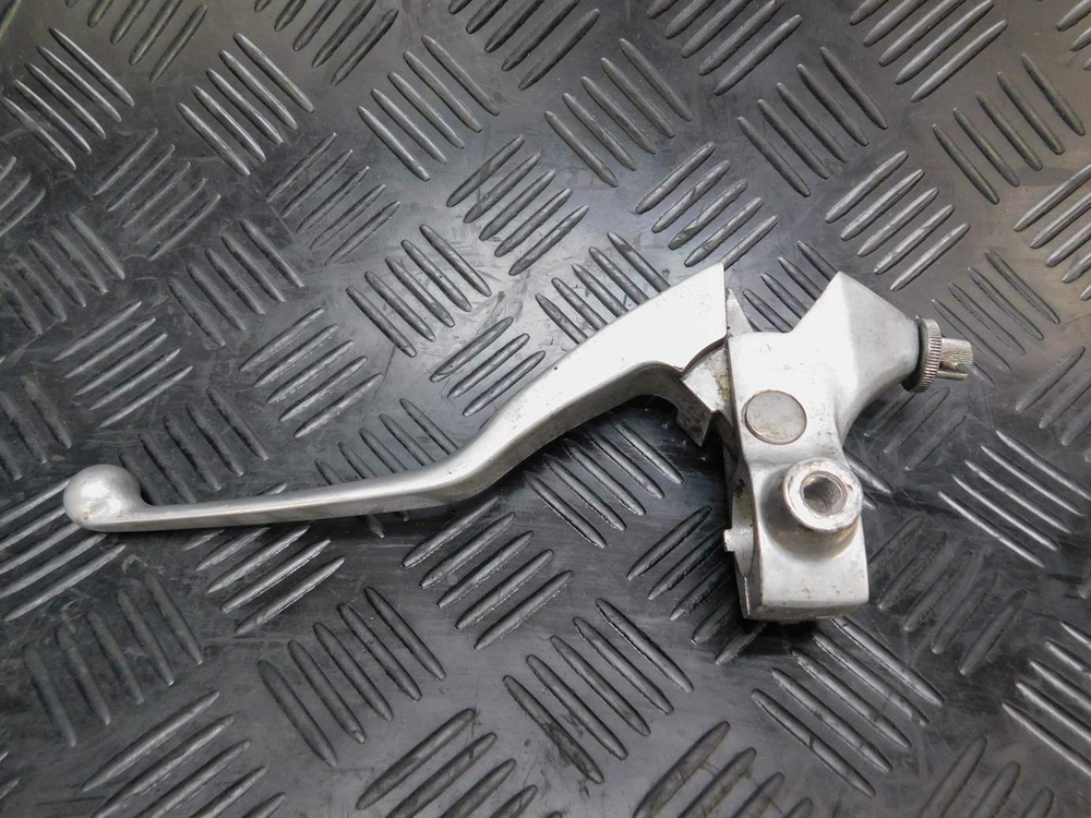 Рычаг сцепления с кронштейном Yamaha Road Star XV1600