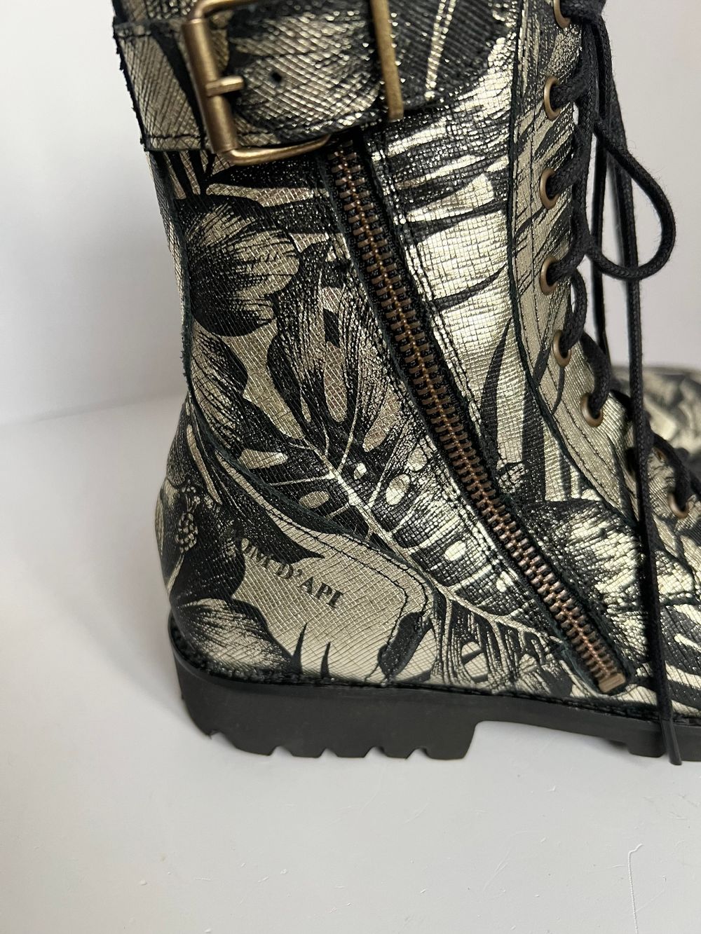 Новые ботинки Pom D’Api, 35