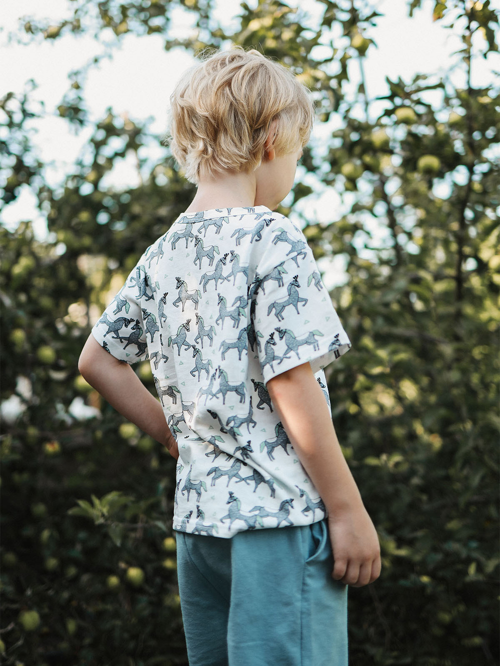 Футболка унисекс Mjölk Circus