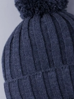 Шапка для мальчика на завязках осенняя