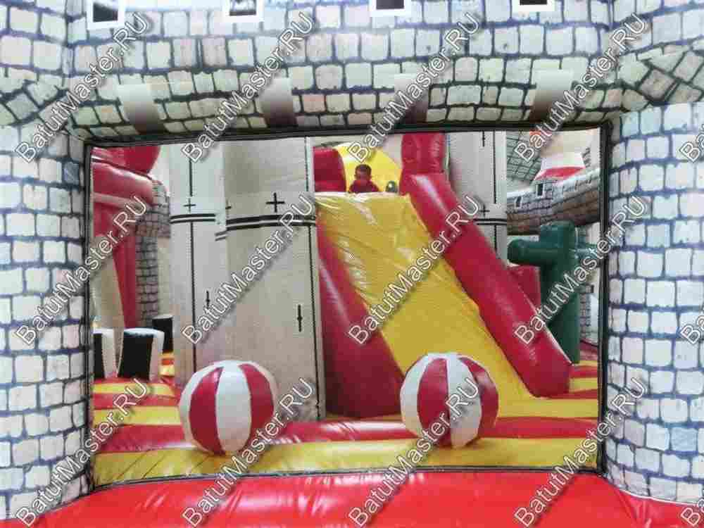 Коммерческий надувной батут "Замок"