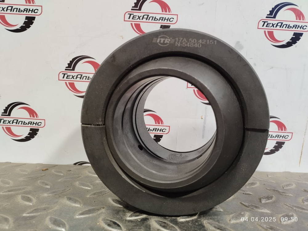 Втулка 17A-50-42151