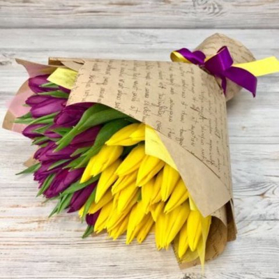 Букет из 49 тюльпана