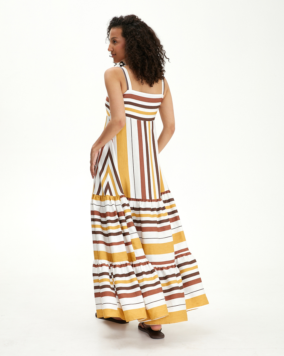 Сарафан с ярусной юбкой в крупную полоску