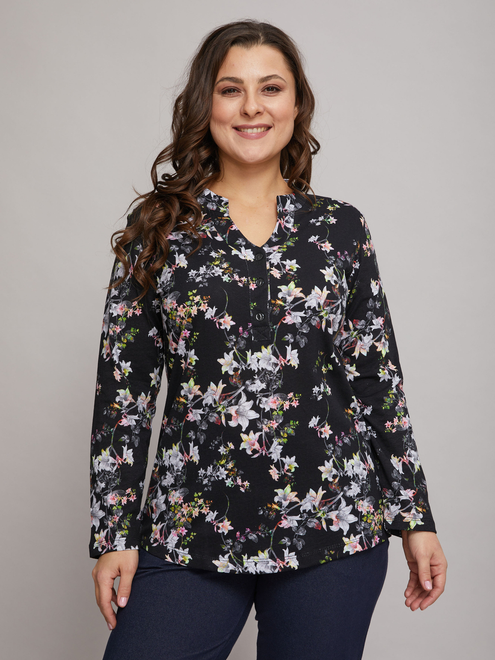 Блузка БЛ-22/черный-лилии