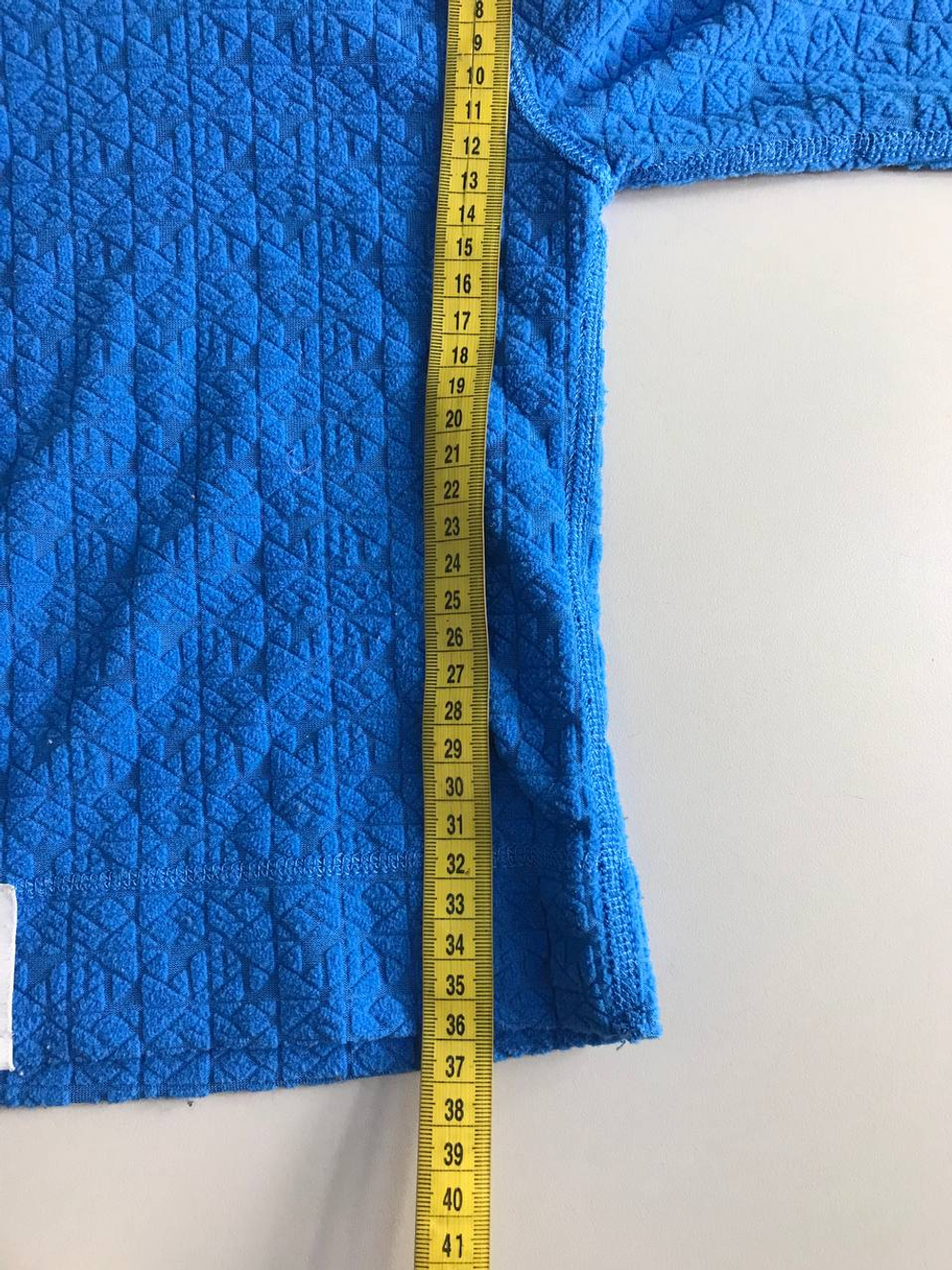 Кофта для прохладной погоды, визуально на 3 года