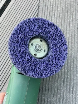 Круг / диск зачистной, коралловый, шлифовальный для УШМ. Диаметр 125 мм. Фиолетовый