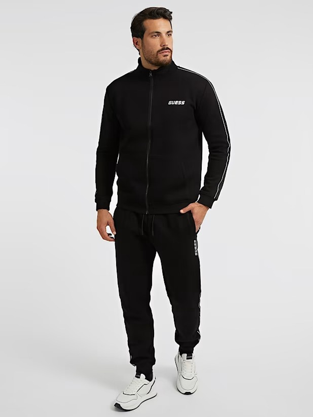 Брюки мужские GUESS