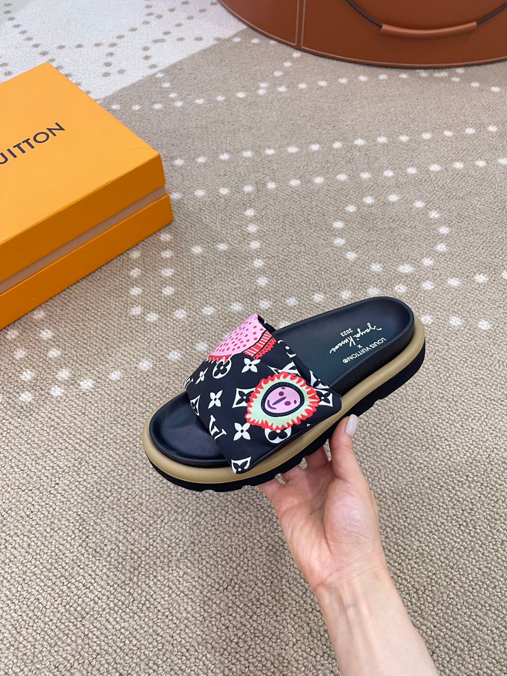 Louis Vuitton Pool Pillow Flat Comfort Mule