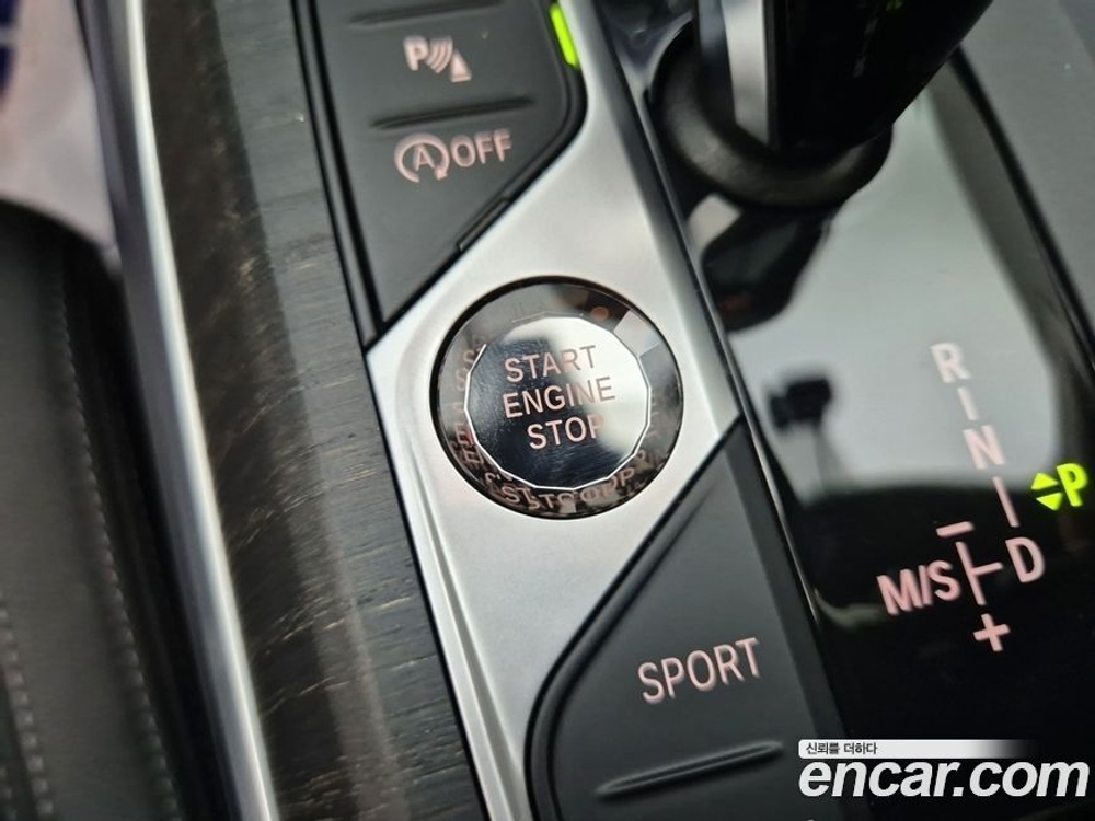 BMW 3 Series (G20) 320i Luxury (12.2020)