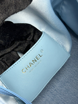 Chanel 25 Medium Handbag 40 cm