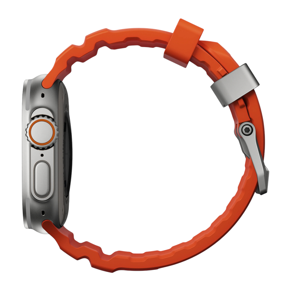 Спортивный ремешок Nomad Rocky Point Band Limited Edition для Apple Watch 44, 45, 46 мм и Ultra 2–3 Водостойкий ремешок из фторэластомера с классической застёжкой из титана 5-го класса. На запястье обхватом 145–195 мм