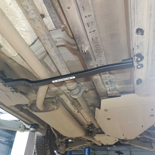 Усилитель средний нижний Kia Sorento 2 (XM) и Hyundai Santa Fe 3 (DM) (ПОД ЗАКАЗ)