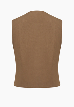 Жилет приталенный