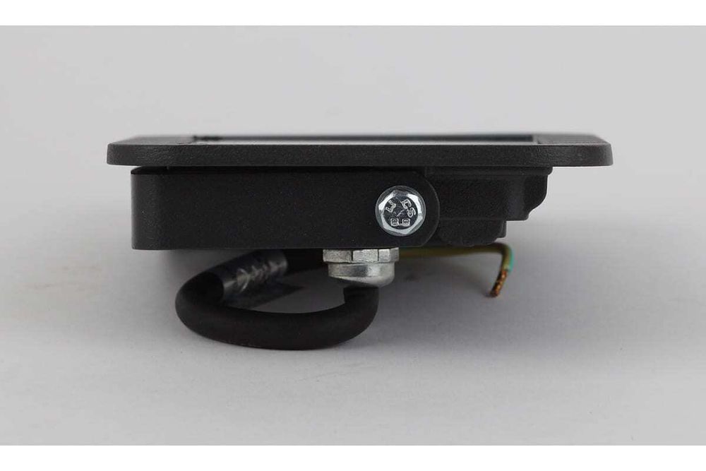 Прожектор светодиодный ЭРА 20Вт 6500К 1900Лм 135x100x28, Б0043589