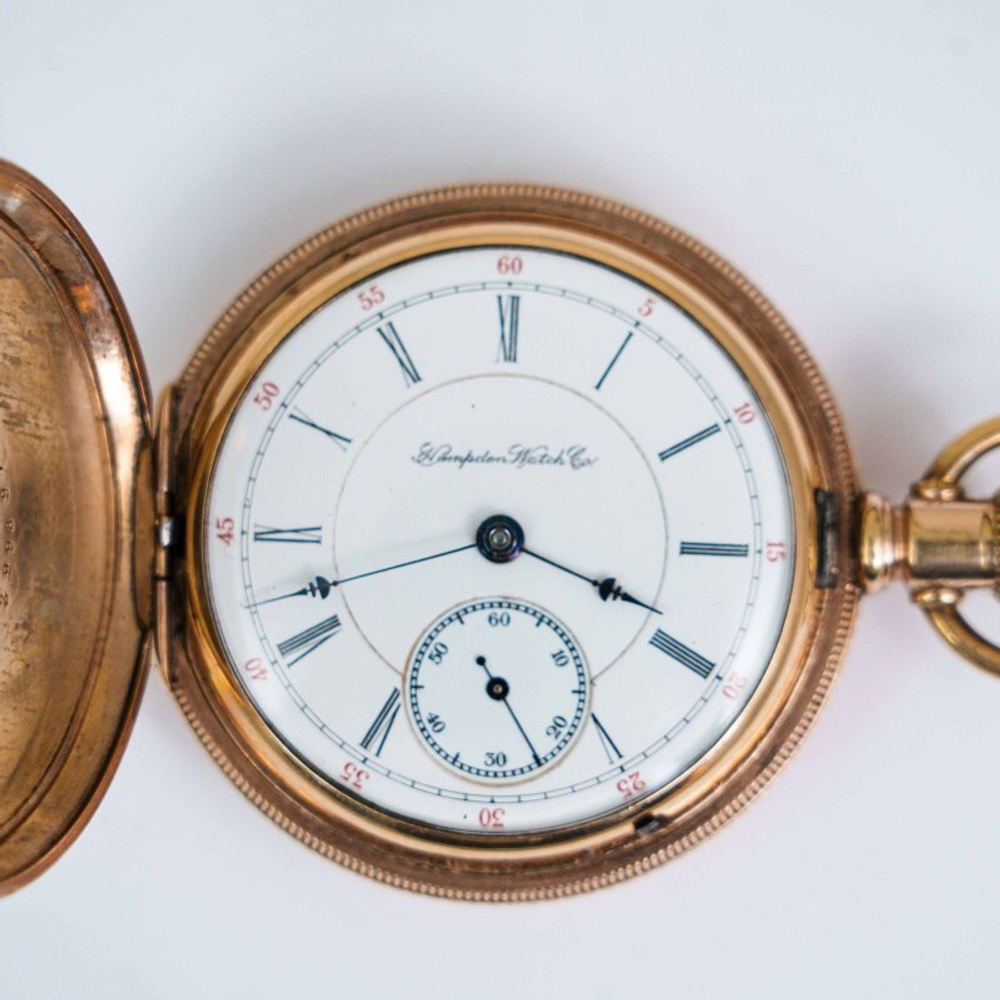 Позолоченные карманные часы