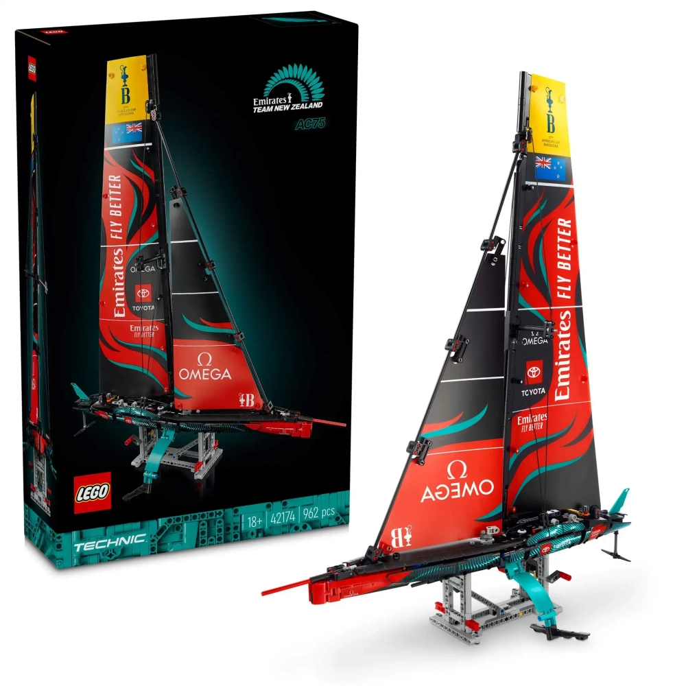 Конструктор LEGO Technic 42174 Яхта Emirates Team New Zealand AC75