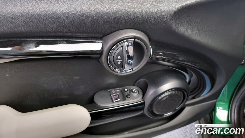 Mini Cooper S Classic (02.2023)