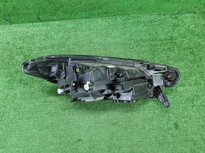 Битая Фара левая Chery Tiggo 7 Pro (2020-н.в.) LED